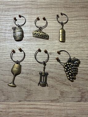 Source Unknown Bronze Wine Charm Set with Grape, Bottle & Corkscrew